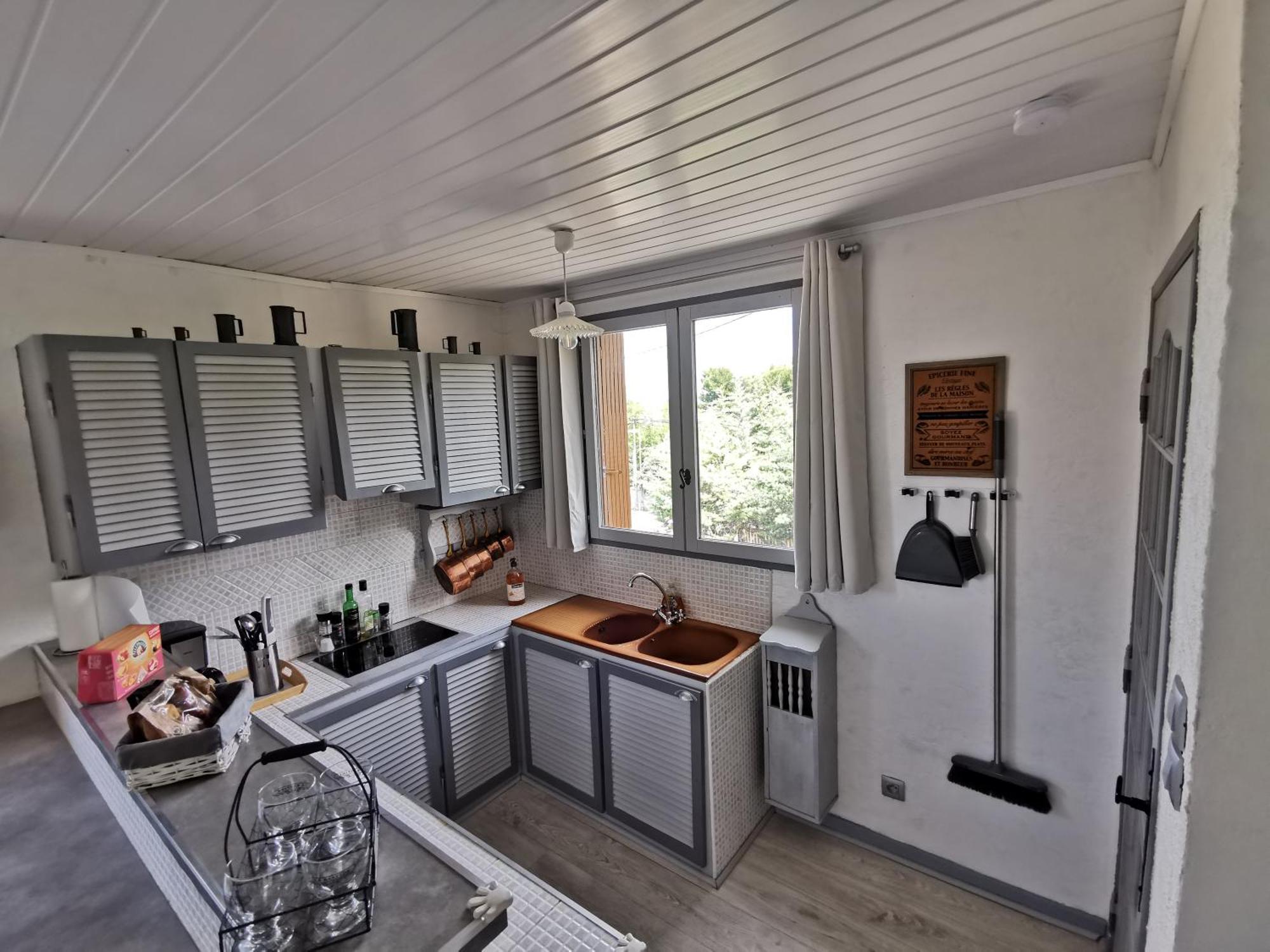 Guest House Provencal Βιτρόλ Δωμάτιο φωτογραφία